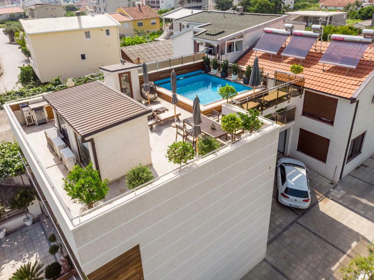 Apartments Davor بار المظهر الخارجي الصورة